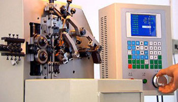 spring coiling machine