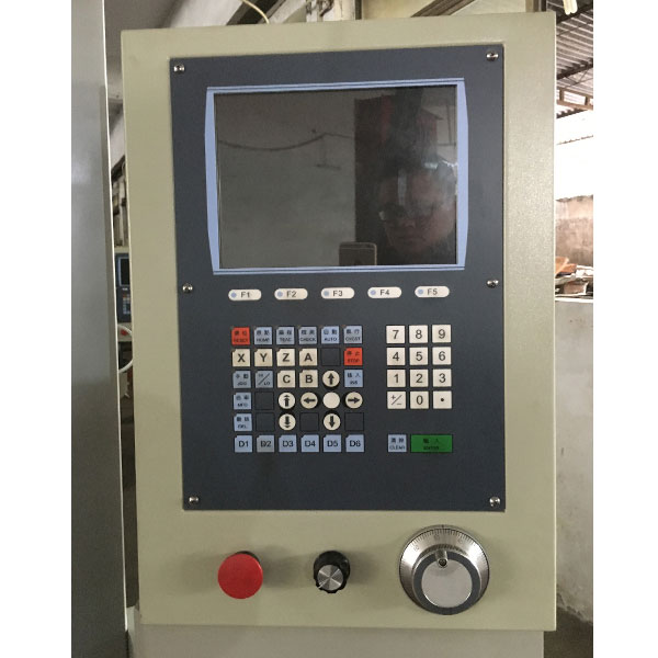 Computadora de la máquina de resorte